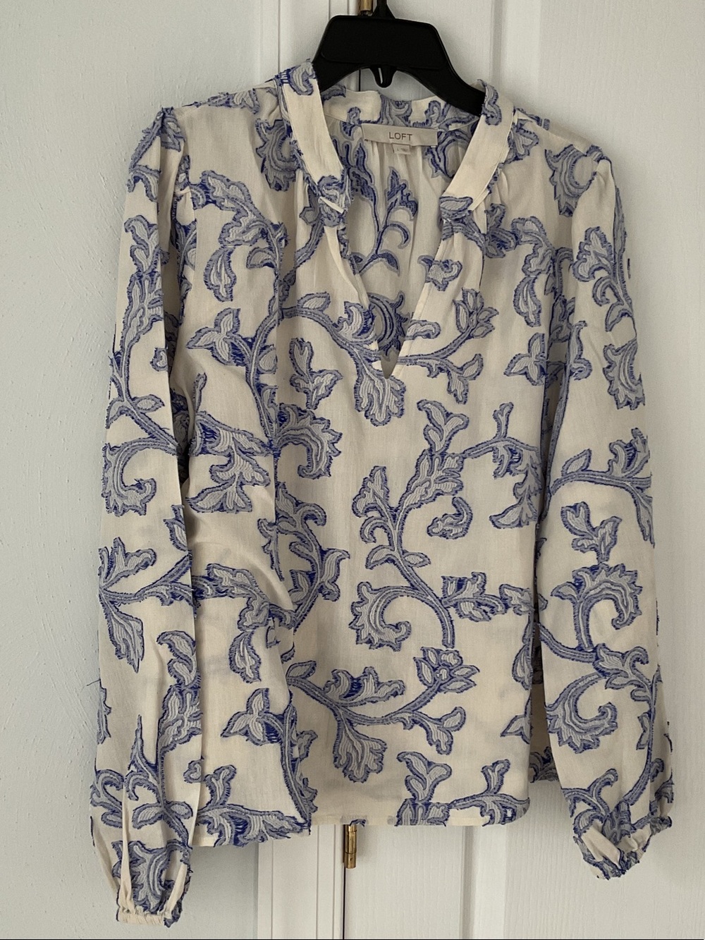 LOFT Cream Blouse with Blue Floral-Scroll Embroidery Size L